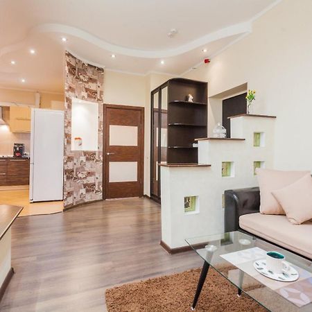 Navit Apartments With Breakfast,Near The Railway Station, The City Center, The Park Київ Екстер'єр фото